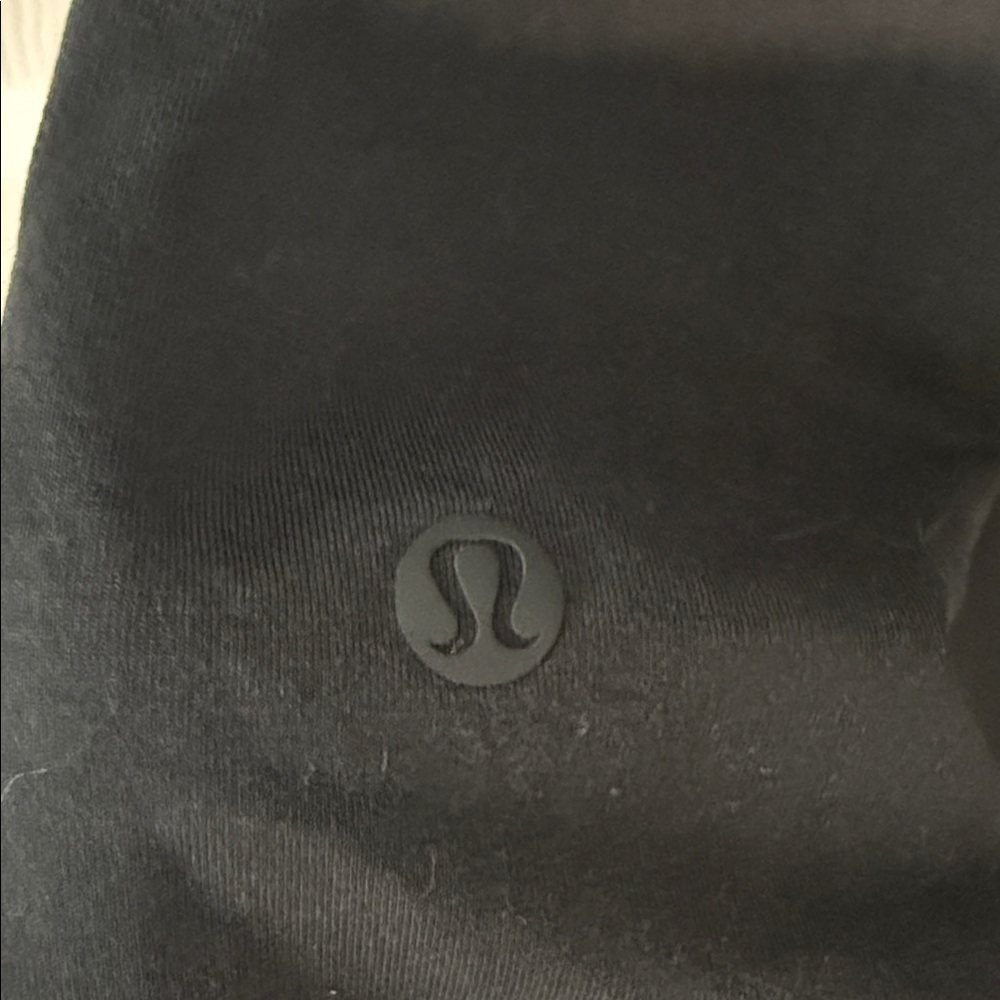 Lululemon Black V-Neck T-Shirt - Picture 3 of 3